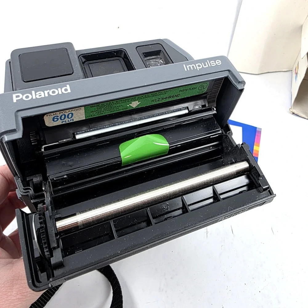 Vtg Polaroid Instant Impulse Camera with Box, Manual and Strap Clean UNTESTED